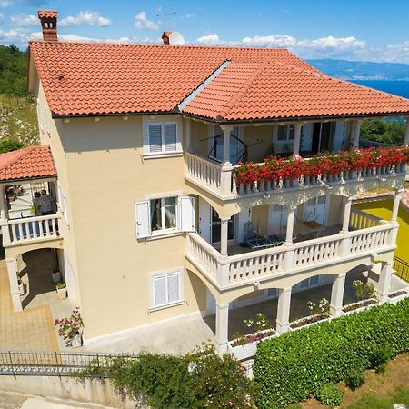 Apartman En Moscenicka Draga Bagian luar foto