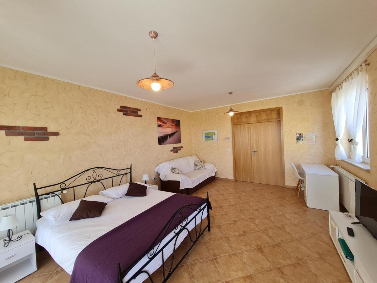 Apartman En Moscenicka Draga Bagian luar foto
