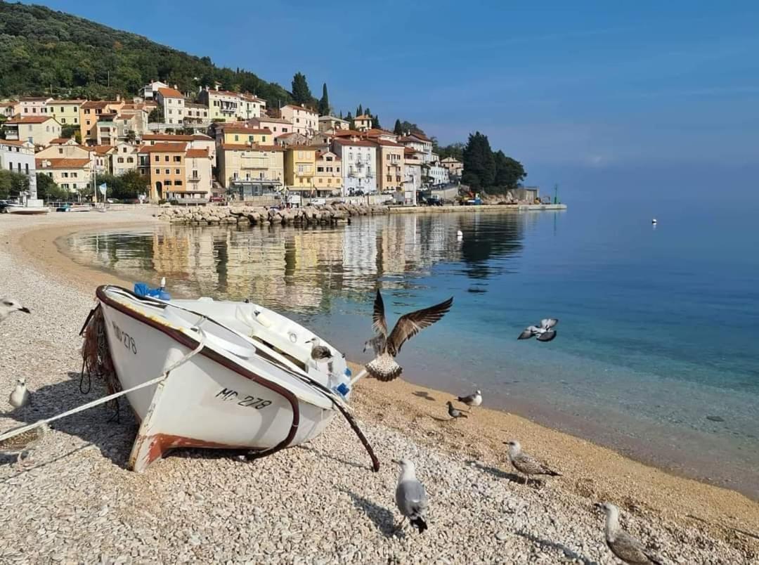 Apartman En Moscenicka Draga Bagian luar foto