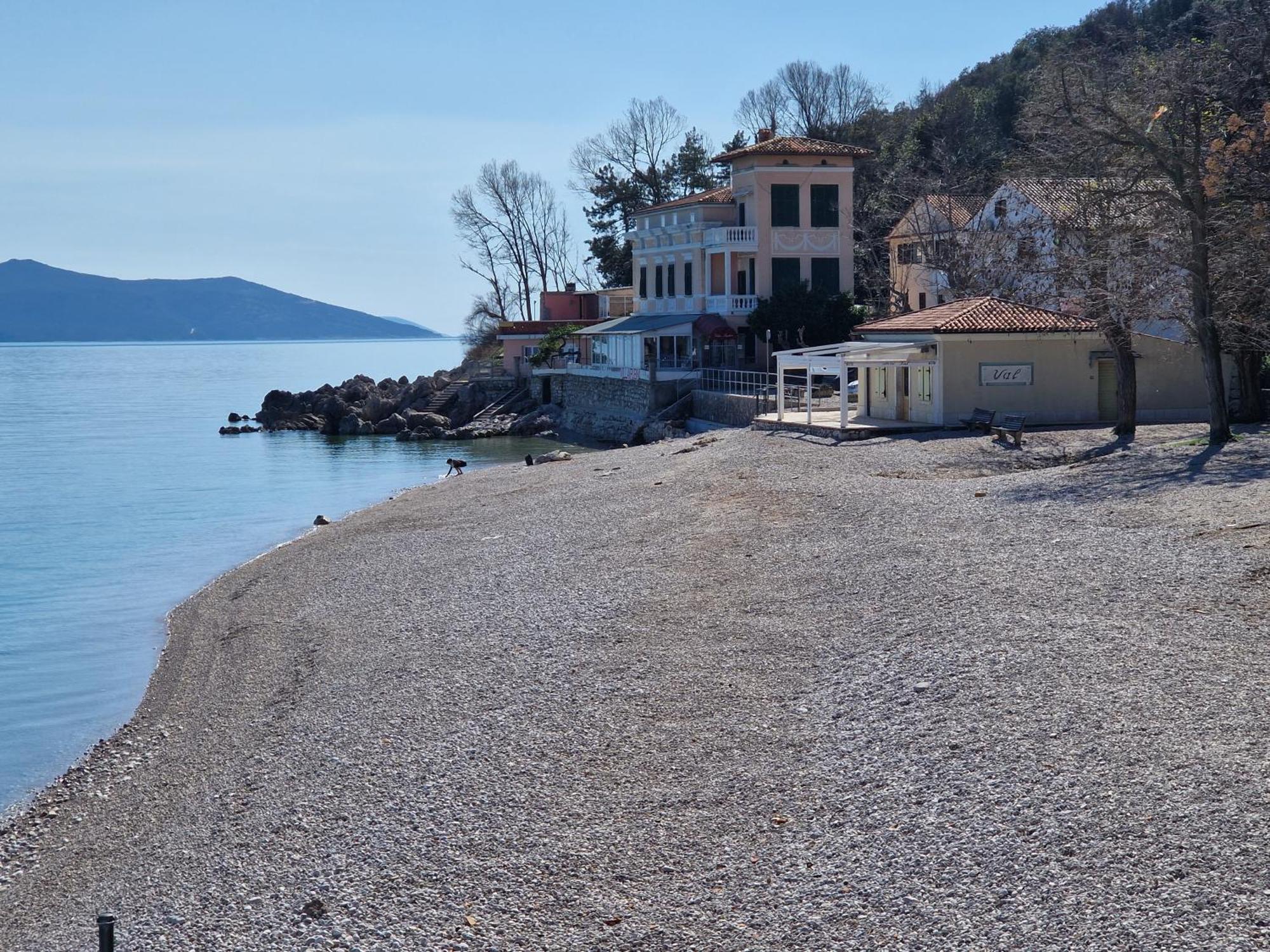 Apartman En Moscenicka Draga Bagian luar foto