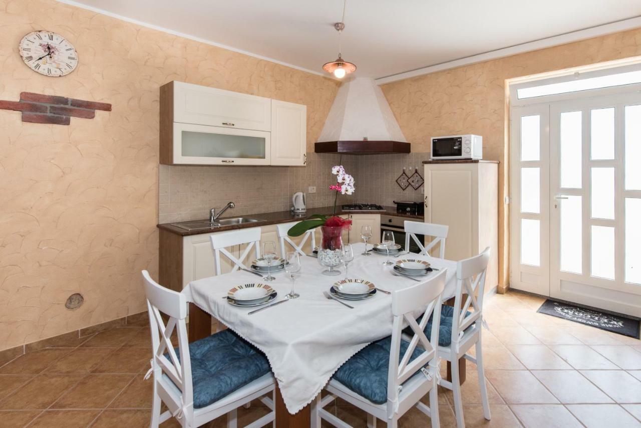 Apartman En Moscenicka Draga Bagian luar foto